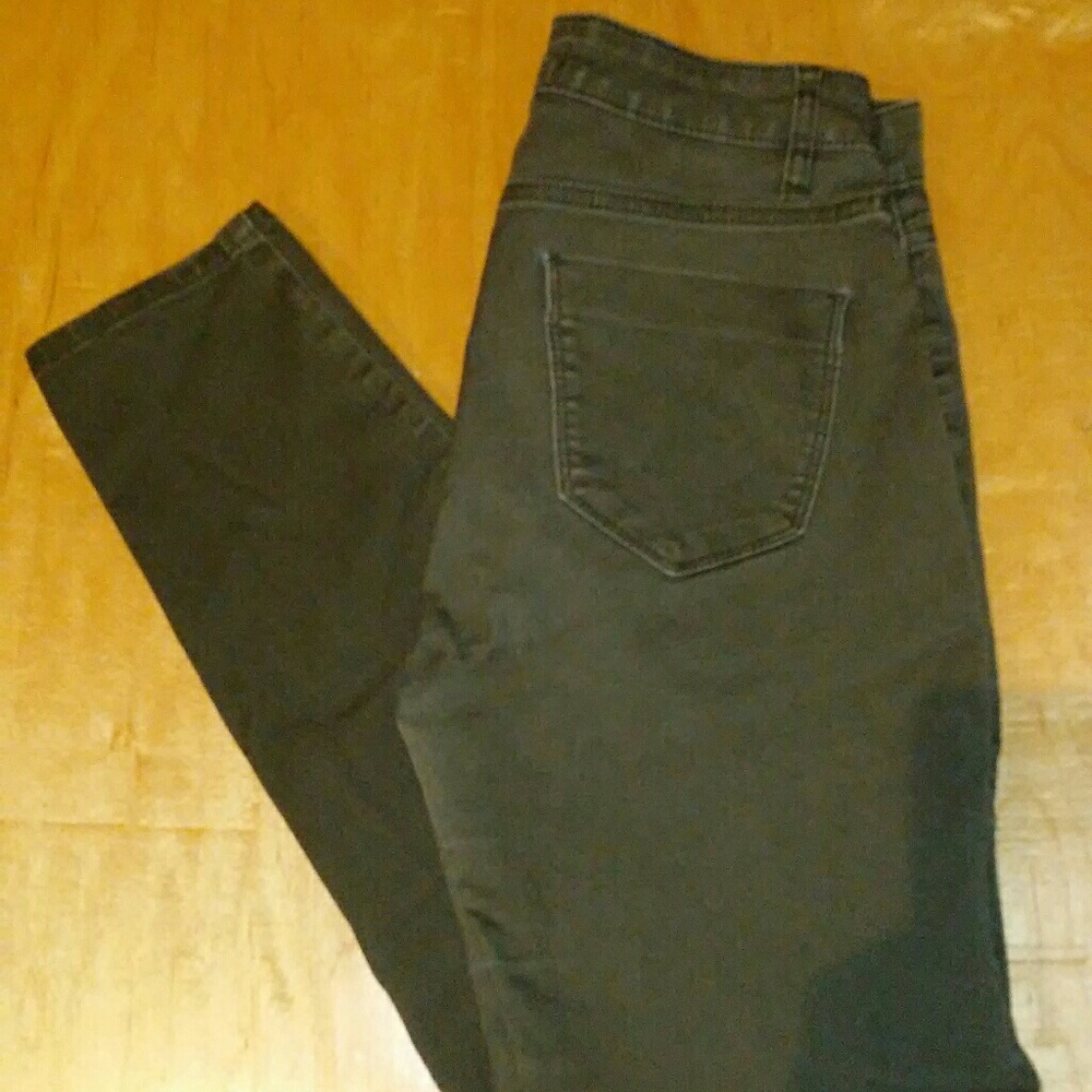 Forever 21 GUC Women's Pants